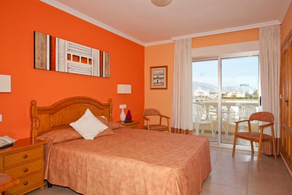Hotel Noguera El Albir Bilik gambar