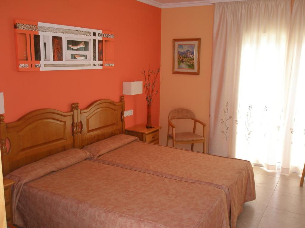 Hotel Noguera El Albir Bilik gambar